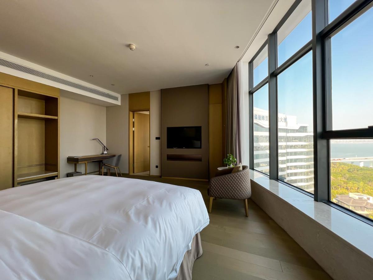 Hotel Wyndham Grand Plaza Royale Yuzhou Xiamen Wuyuan Bay Exterior foto
