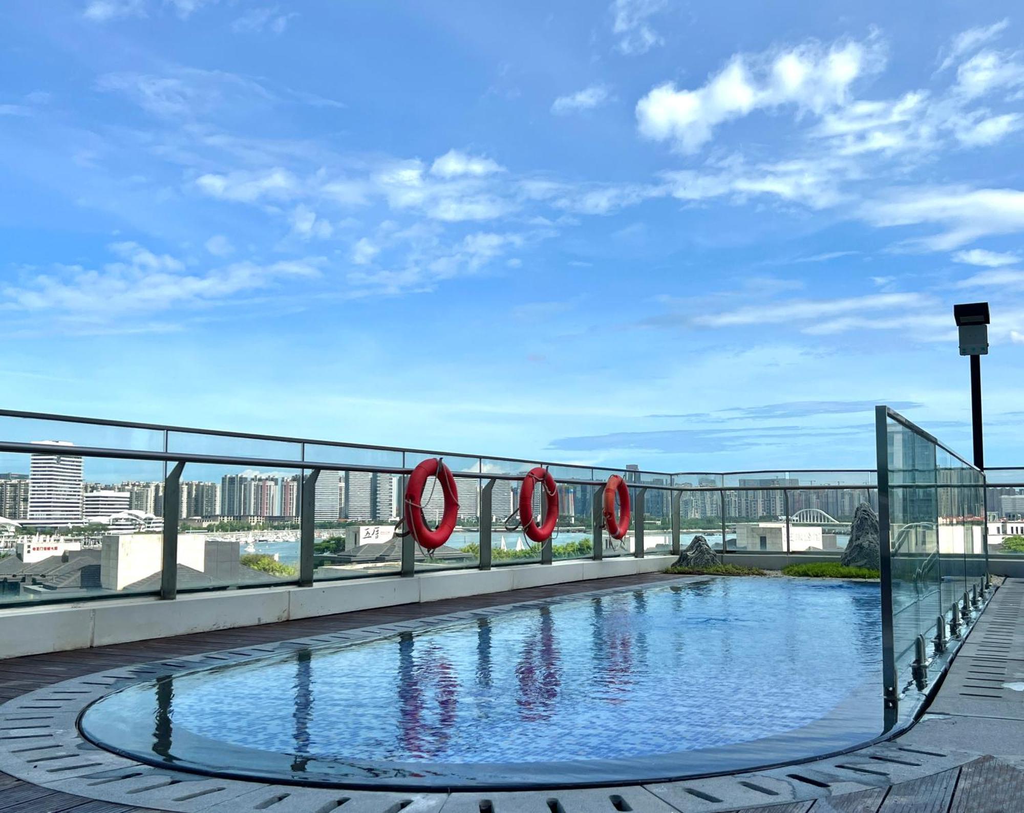 Hotel Wyndham Grand Plaza Royale Yuzhou Xiamen Wuyuan Bay Exterior foto