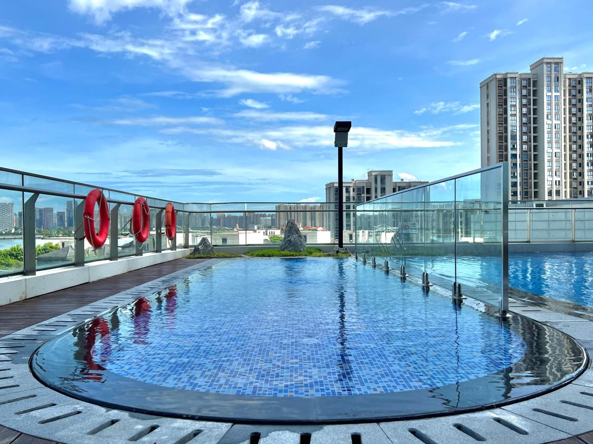 Hotel Wyndham Grand Plaza Royale Yuzhou Xiamen Wuyuan Bay Exterior foto