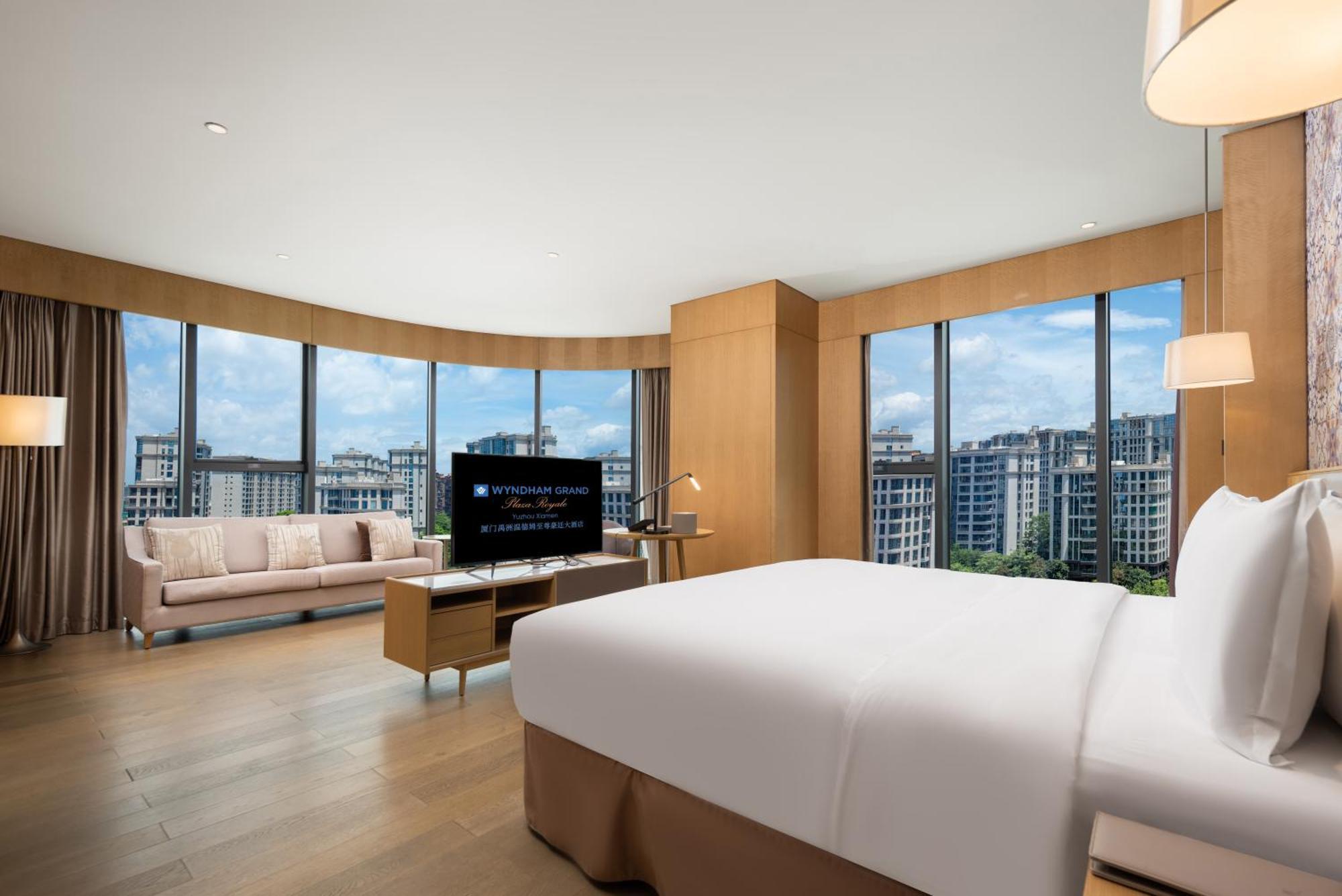 Hotel Wyndham Grand Plaza Royale Yuzhou Xiamen Wuyuan Bay Exterior foto