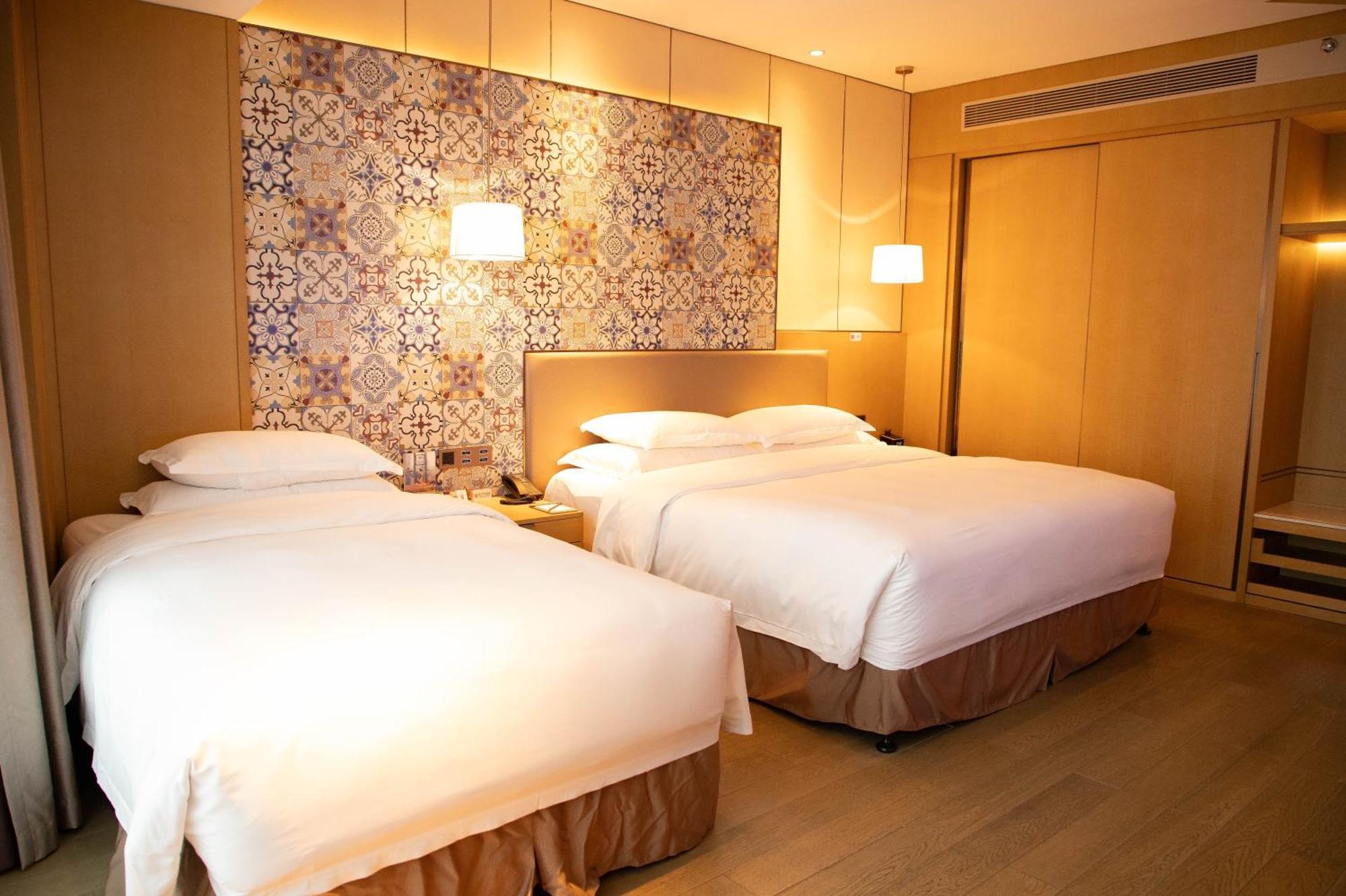 Hotel Wyndham Grand Plaza Royale Yuzhou Xiamen Wuyuan Bay Exterior foto