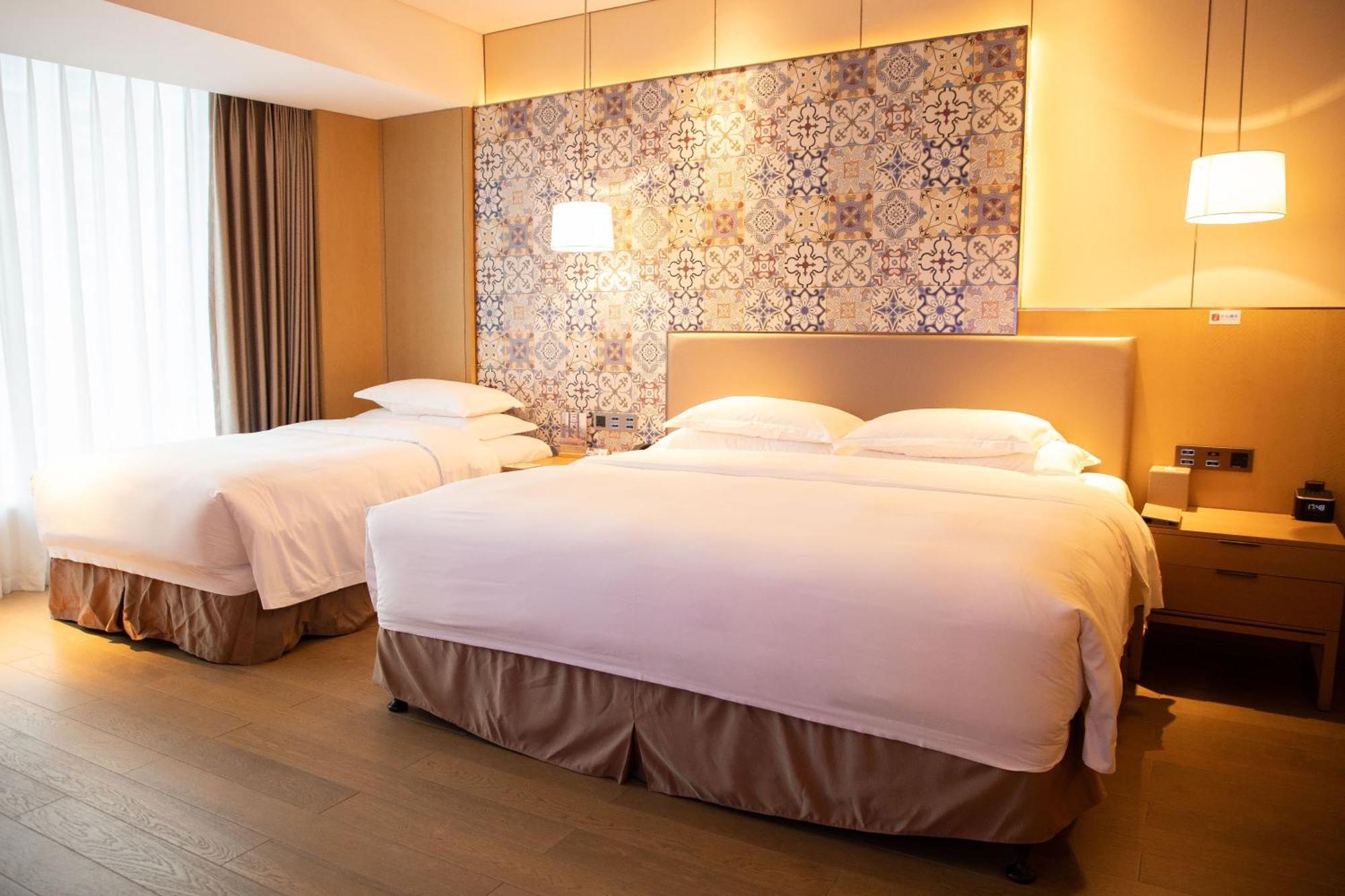 Hotel Wyndham Grand Plaza Royale Yuzhou Xiamen Wuyuan Bay Exterior foto