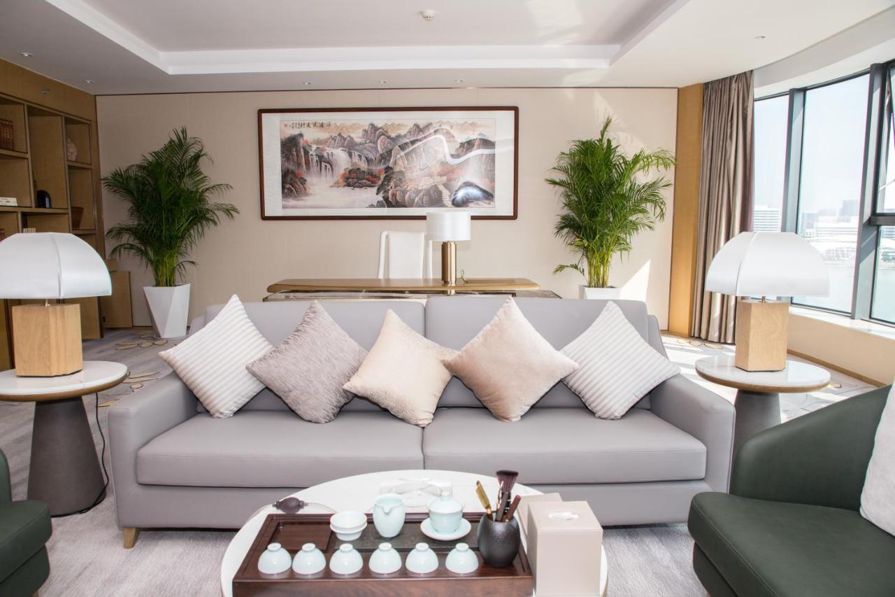 Hotel Wyndham Grand Plaza Royale Yuzhou Xiamen Wuyuan Bay Exterior foto